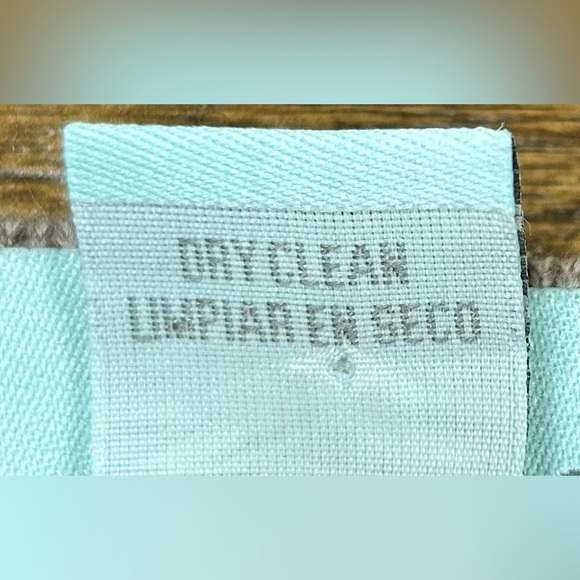 Celeste Women’s One Size Wool & Cashmere Gray & Orange Poncho - Picture 3 of 5